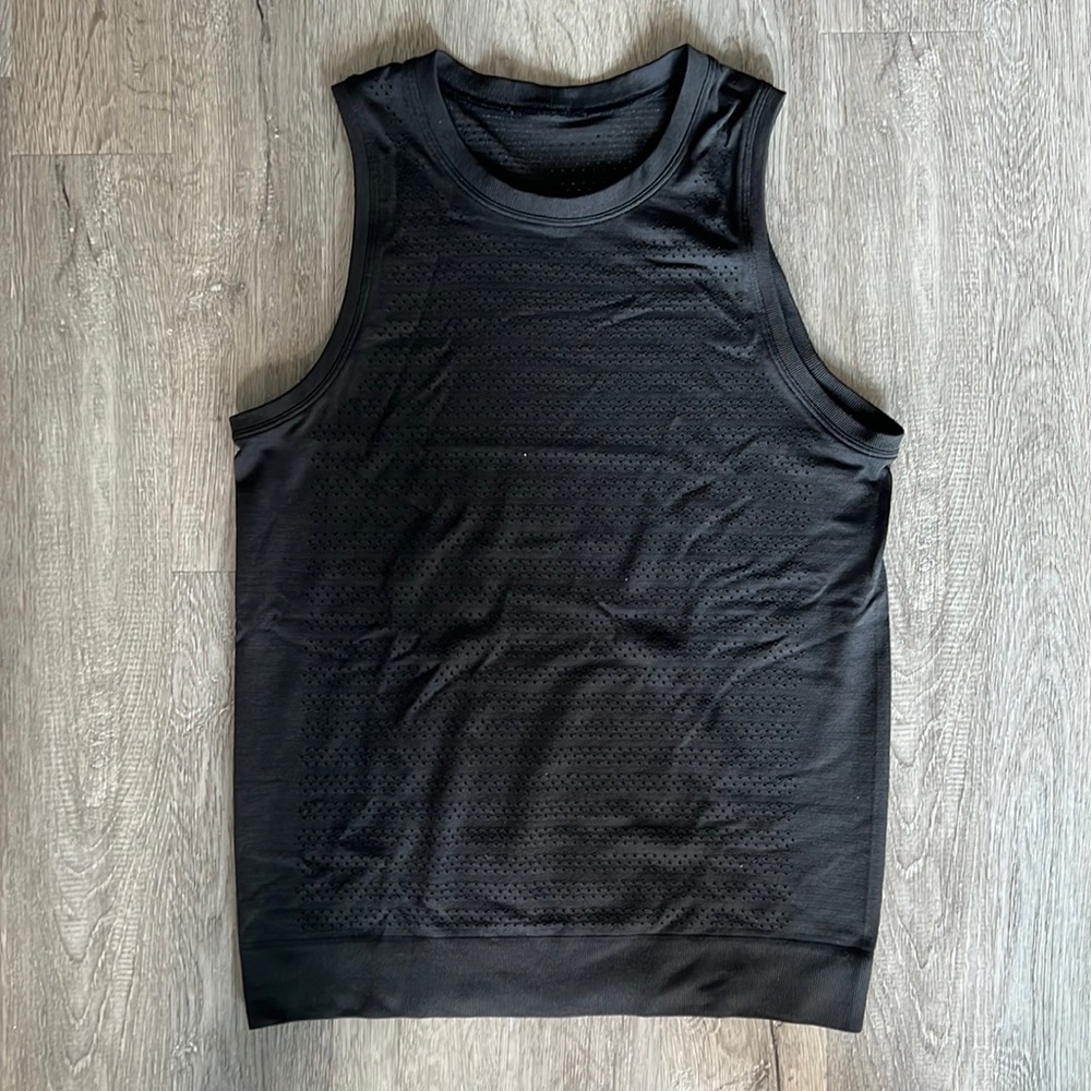 Lululemon Swiftly Relaxed Muscle Tank